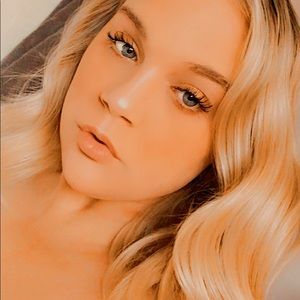 Meet your Posher, Hailey